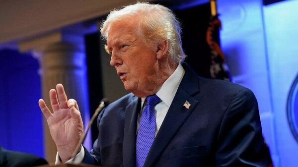 رسانه: ترامپ اعزام نیروی زمینی به ایران را رد نمی‌کند - اسپوتنیک ایران  