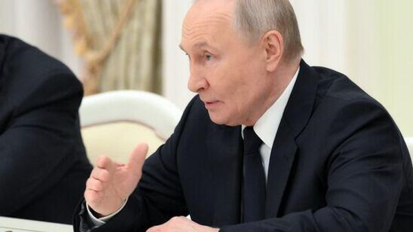 پوتین به دولت روسیه دستور خواهد داد تا خروج از بازارهای گاز اروپا و ورود به بازارهای جایگزین را بررسی کند - اسپوتنیک ایران  