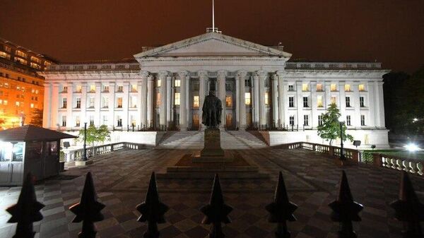 امتناع سنای آمریکا از محدود کردن اختیارات جنگی ترامپ برای عملیات در ایران - اسپوتنیک ایران  