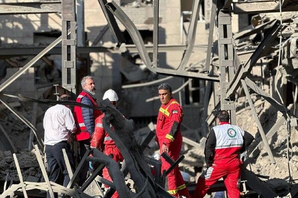 تصاویر بمباران امروز ایالات متحده آمریکا و اسرائیل به تهران - اسپوتنیک ایران  