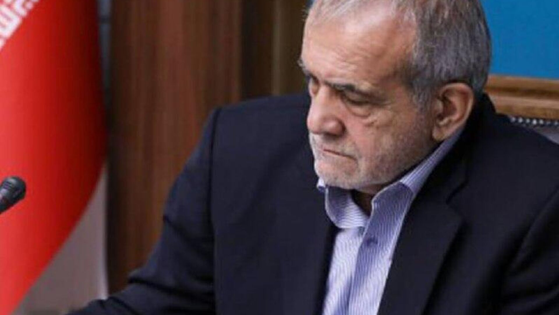 پیام تبریک مسعود پزشکیان به آیتالله سید مجتبی خامنهای پیام تبریک مسعود پزشکیان به آیتالله سید مجتبی خامنهای - اسپوتنیک ایران , 1920, 09.03.2026