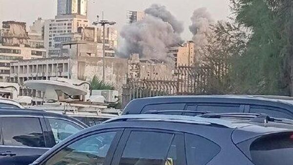 نیروی هوایی اسرائیل چندین حمله به ساختمانی در محله مرکزی بیروت، بشورا، انجام داد - اسپوتنیک ایران  