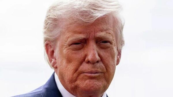 لو رفتن ملیاردها دلار سوء استفاده با یک پیغام ترامپ - اسپوتنیک ایران  