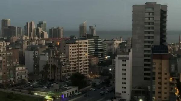 ساکنان بیروت: اسرائیل به «دیوانگی» و «جنگ روانی» روی آورده و خانه‌ها را در تخریب می‌کند - اسپوتنیک ایران  