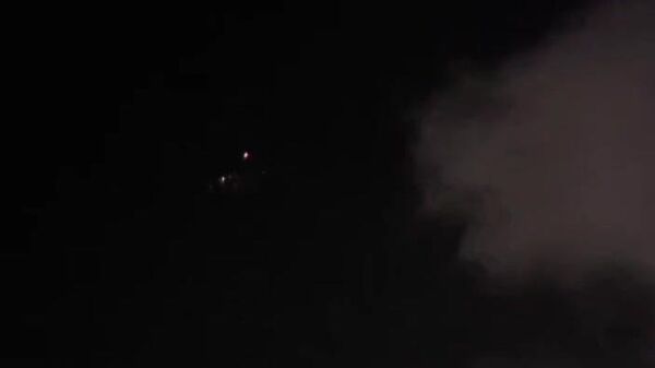 اصابت مستقیم موشک‌های ایران با کلاهک بارانی در تل‌آویو و شنیده شدن صدای انفجارها - اسپوتنیک ایران  