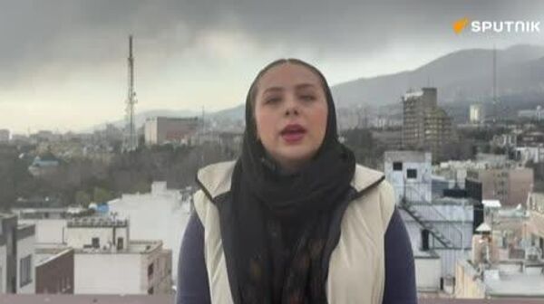 خبرنگار اسپوتنيک: امروز اخباری منتشر شده که در نیروگاه اتمی نطنز مورد هدف حملات قرار گرفته كه هنوز تایید رسمی اعلام نشده است - اسپوتنیک ایران  