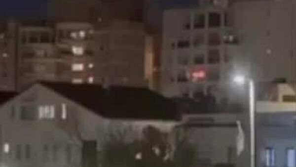 سقوط یک بمب در منطقه گیوات شموئیل، در نزدیکی تل‌آویو - اسپوتنیک ایران  