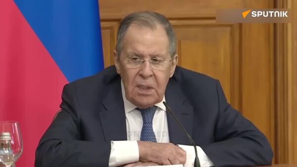 لاوروف: کسانی که به جای خودنمایی، به کار واقعی روی می‌آورند، در دیپلماسی موفق خواهند شد - اسپوتنیک ایران  