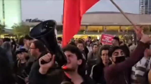 برگزاری راهپیمایی ضد جنگ در مرکز تل آویو - اسپوتنیک ایران  