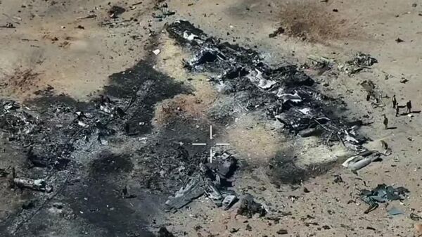 تصاویر هوایی ویژه از محل منهدم شدن هواپیماهای آمریکایی که برای نجات خلبان ارتش این کشور وارد ایران شده بود - اسپوتنیک ایران  