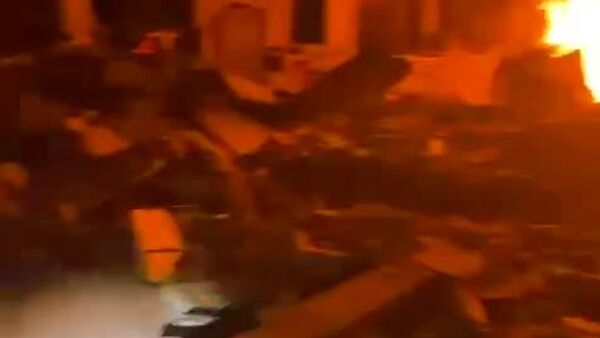 حملات هوایی اسرائیل به محله معرق در حومه سوره لبنان - اسپوتنیک ایران  