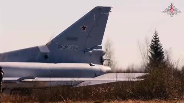 پرواز بمب‌افکن‌های نیروی هوافضای روسیه بر فراز دریای بالتیک - اسپوتنیک ایران  