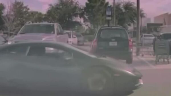 عبور شورولت سه تنی از روی لامبورگینی - اسپوتنیک ایران  