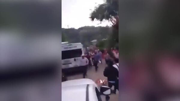 حمله مسلحانه ساکنان مکزیک به شهردار بر سر اختلافات ارضی قدیمی - اسپوتنیک ایران  
