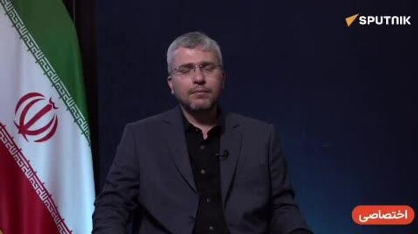 رضایی به اسپوتنبک: «اجازه تردد شناورهای متخاصم را از تنگه هرمز دیگه نخواهیم داد» - اسپوتنیک ایران  