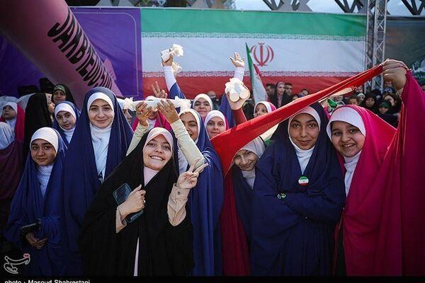 مراسم ازدواج زوجهای جانفدا در تهران - اسپوتنیک ایران  