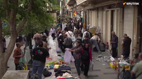 گزارش ویدیویی اسپوتنیک: وضعیت بازار اصلی تهران پس از حملات - اسپوتنیک ایران  