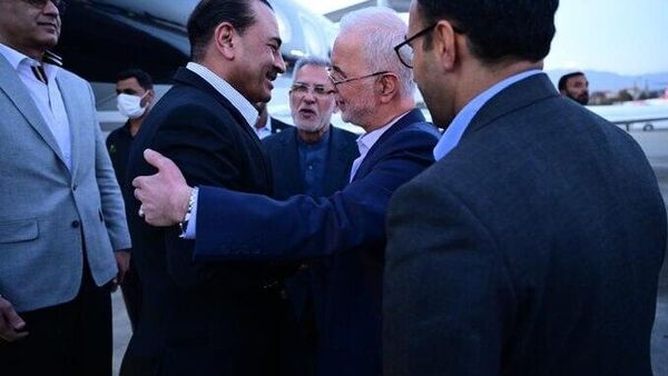 سپهبد سید عاصم منیر، رئیس ستاد ارتش پاکستان، وارد تهران شد - اسپوتنیک ایران  