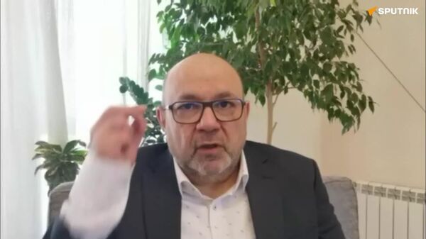 کارشناس: همه انگشت به دهان ماندهاند که ایران چطور در مقابل یک ابرقدرت هستهای مقاومت کرد - اسپوتنیک ایران  