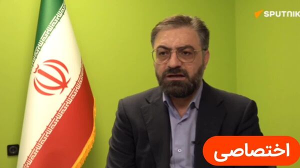 قادری به اسپوتنیک: الان کشورهایی که در مقابل آمریکا قرار دارند از الگوهای نامتقارنی استفاده می کنند - اسپوتنیک ایران  