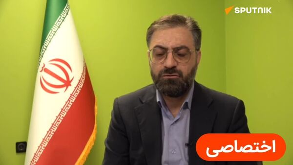 قادری به اسپوتنیک: غرب از جنگ روانی به دلیل کاهش هزینه و افزایش اثربخشی فشار به رقیبهای خود استفاده میکند - اسپوتنیک ایران  