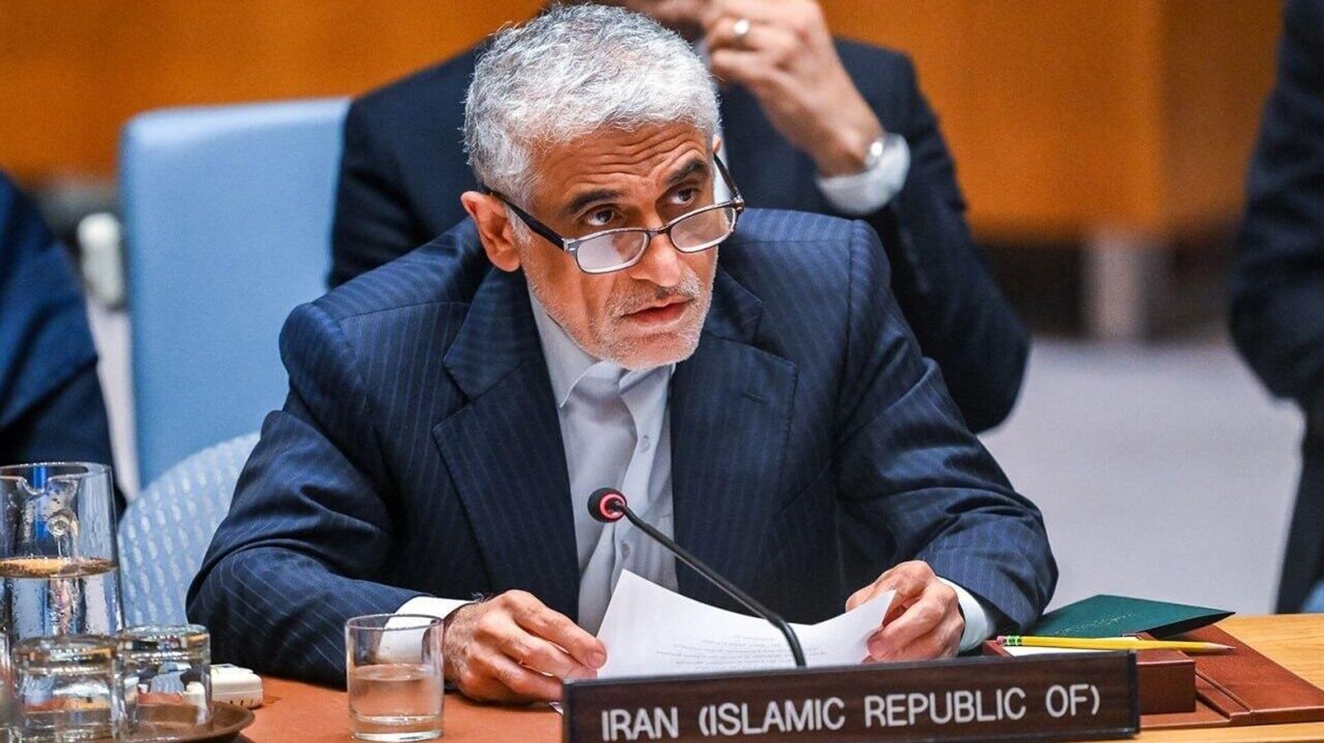 ایران: هیچ توافق پایداری از طریق زور حاصل نمیشود/ترامپ از تهدید خودداری کند ایران: هیچ توافق پایداری از طریق زور حاصل نمیشود/ترامپ از تهدید خودداری کند - اسپوتنیک ایران , 1920, 11.06.2026