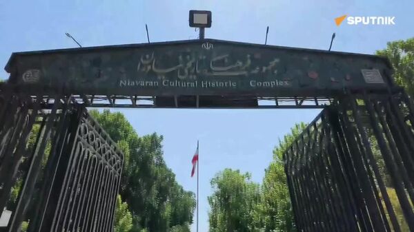ویدیوی اسپوتنیک از همایش خودروهای کلاسیک، آفرود و کمپر که در تهران برگزار شد - اسپوتنیک ایران  