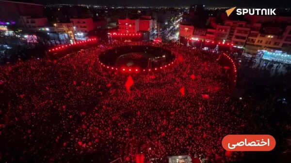 تصاویر اختصاصی اسپوتنیک از میدان انقلاب تهران/ تجمع مردم در سومین شب محرم و برگزاری مراسممحرم - اسپوتنیک ایران  