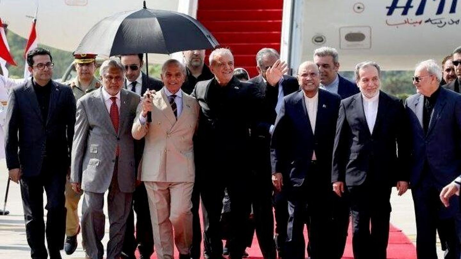 شهباز شریف: تفاهمنامه ایران و آمریکا شامل موشکهای بالستیک نمیشود شهباز شریف: تفاهمنامه ایران و آمریکا شامل موشکهای بالستیک نمیشود - اسپوتنیک ایران , 1920, 23.06.2026