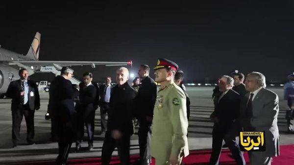 رئیس جمهور ایران اسلامآباد را ترک کرد - اسپوتنیک ایران  
