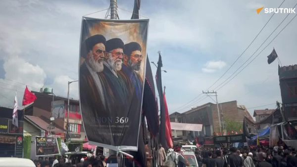 مراسم عاشورا توسط شیعیان کشمیر - اسپوتنیک ایران  