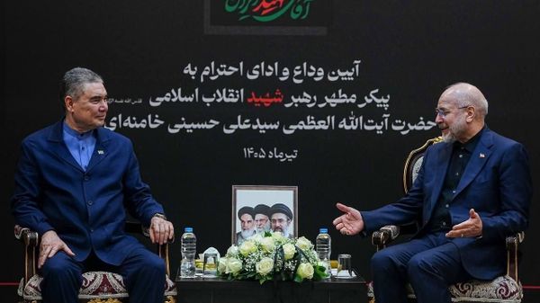دکتر قالیباف در دیدار رهبر ملی مردم ترکمن - اسپوتنیک ایران  
