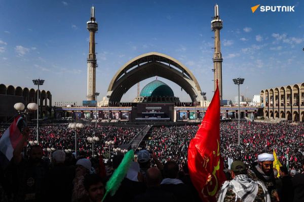 مراسم وداع با رهبر پیشین جمهوری اسلامی، 13 ام تیر ماه، مصلی تهران - اسپوتنیک ایران  