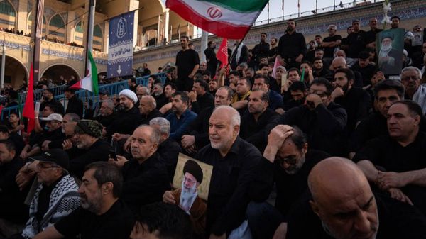 مراسم شهید خامنه ای، رژه پیروزی - اسپوتنیک ایران  