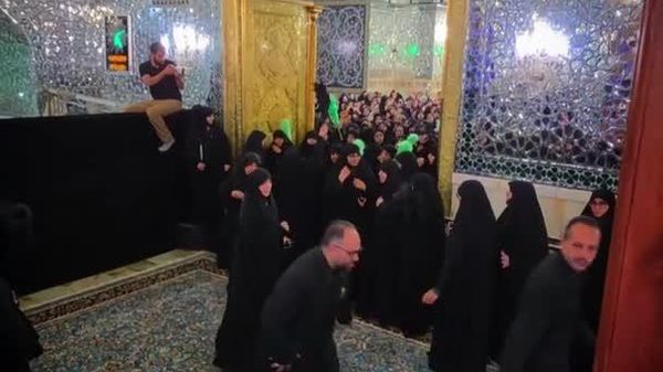 بازگشایی رواق دارالذکر برای زیارت رهبر فقید ایران و اعضای خانواده اش - اسپوتنیک ایران  