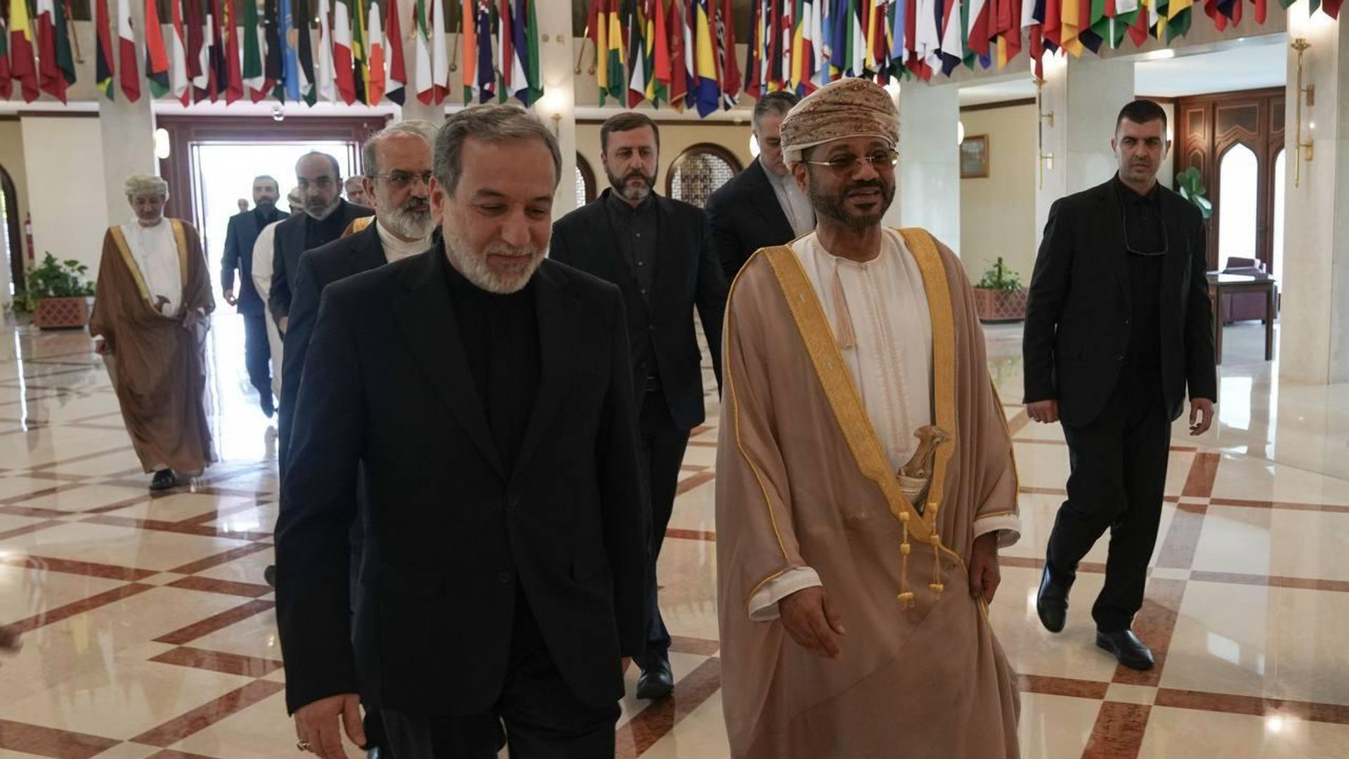 دیدار وزرای خارجه ایران و عمان در مسقط درباره تنگه هرمز و یادداشت تفاهم اسلامآباد دیدار وزرای خارجه ایران و عمان در مسقط درباره تنگه هرمز و یادداشت تفاهم اسلامآباد - اسپوتنیک ایران , 1920, 11.07.2026