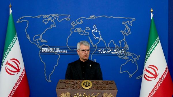 سخنگوی وزارت امور خارجه ایران: ضربات ایران علیه پایگاههای آمریکا حق ذاتی دفاع مشروع طبق حقوق بینالملل است - اسپوتنیک ایران  