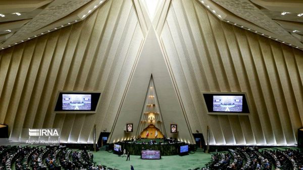 نماینده ی مجلس ایران: امنیت یا برای همه یا برای هیچکس - اسپوتنیک ایران  
