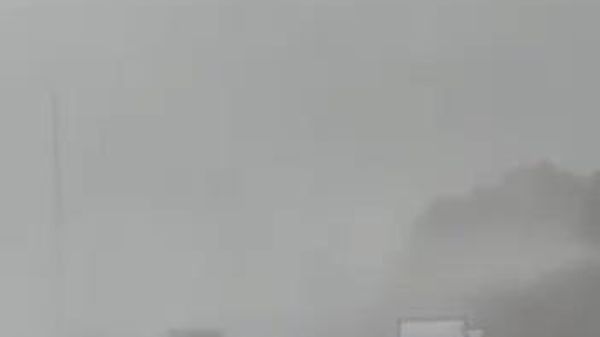طوفان شدید در وادی بنو رواحه عمان - اسپوتنیک ایران  