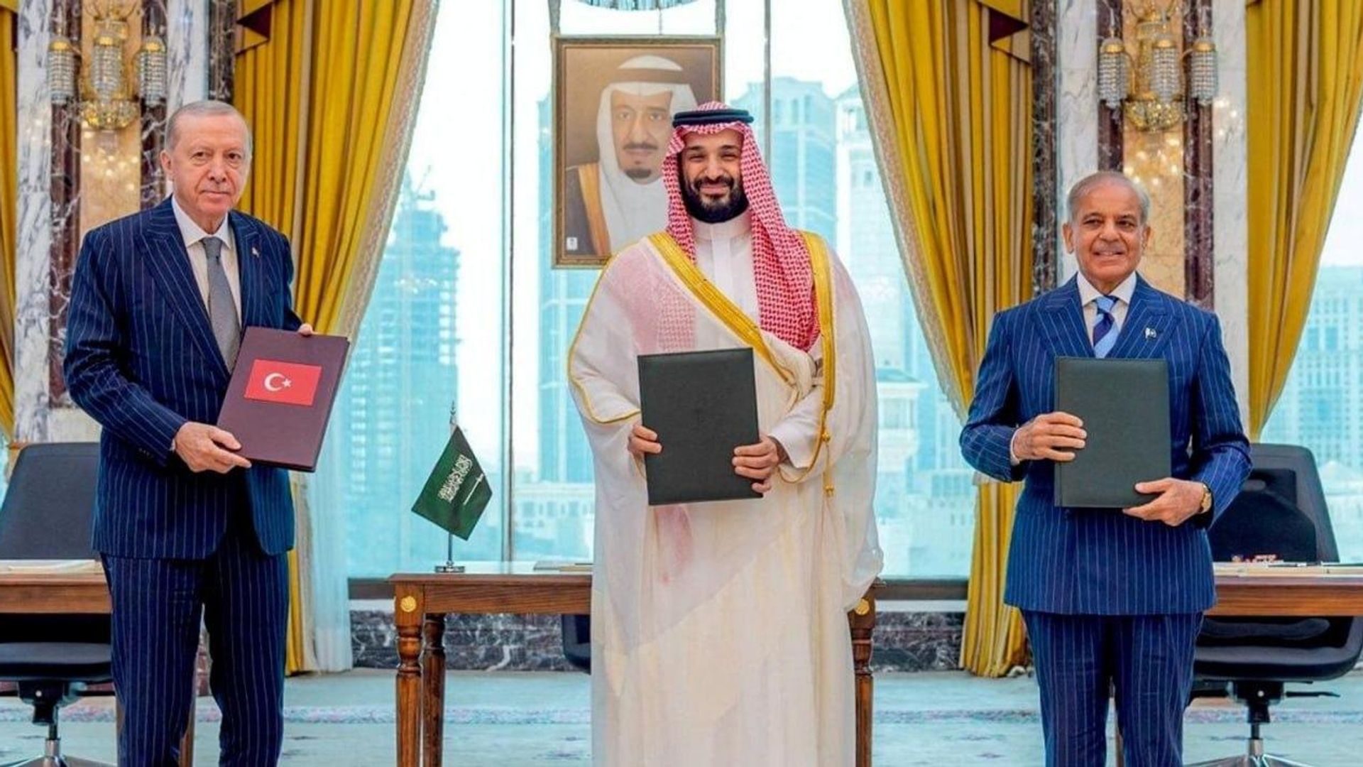 پیمان عربستان، پاکستان و ترکیه؛ ائتلافی مبتنی بر منافع متقابل پیمان عربستان، پاکستان و ترکیه؛ ائتلافی مبتنی بر منافع متقابل - اسپوتنیک ایران , 1920, 08.08.2026