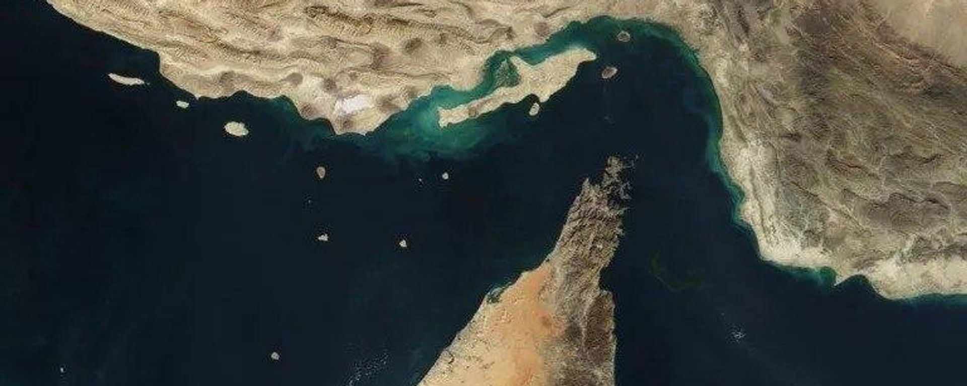 نبرد روایتها میان واشنگتن و واقعیتهای میدانی در تنگه هرمز - اسپوتنیک ایران  , 1920, 12.08.2026
