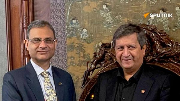 دیدار های عبدالناصر همتی، رئیس کل بانک مرکزی ایران، در حاشیه نشست بریکس
 - اسپوتنیک ایران  