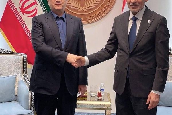 دیدار همتی با نخستوزیر عراق دیدار همتی با نخستوزیر عراق - اسپوتنیک ایران