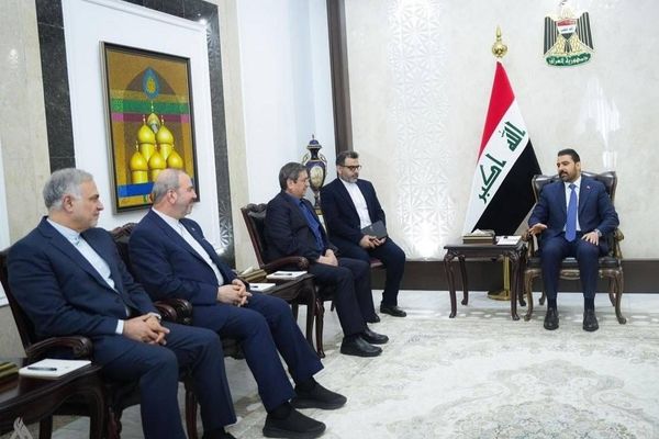 دیدار همتی با نخستوزیر عراق دیدار همتی با نخستوزیر عراق - اسپوتنیک ایران