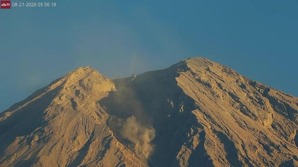 سه فوران آتشفشان سمرو در اندونزی - اسپوتنیک ایران  