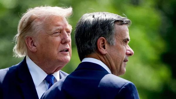 Трамп и глава ЦРУ - اسپوتنیک ایران  