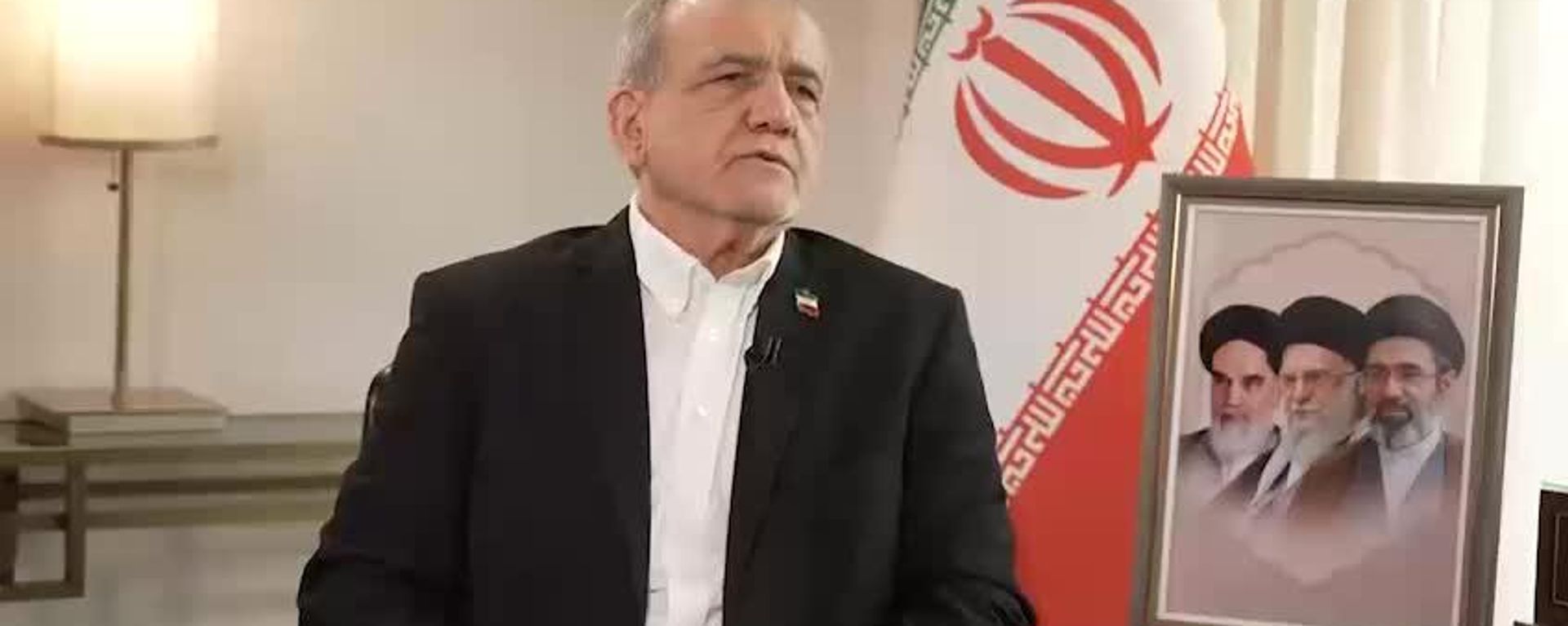 پزشکیان: چگونه میتوانیم با آمریکا مذاکره کنیم، در حالی که آنها هیچ وقت به تعهدات خود پایبند نبودند؟! - اسپوتنیک ایران  , 1920, 14.09.2026