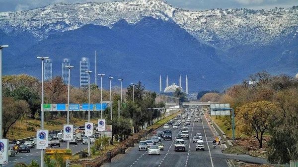 وزیر انرژی پاکستان: پاکستان اشتیاق فراوانی برای گسترش روابط خود با روسیه دارد - اسپوتنیک ایران  