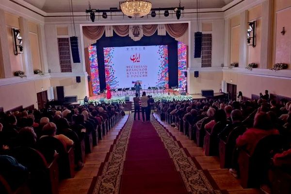 هفته فرهنگی ایران در روسیه به چهارمین مقصد خود در آستاراخان رسید - اسپوتنیک ایران  
