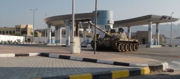 جدایی طلبان یمنی کنترل یک اردوگاه نظامی در عدن را به دست گرفتند جدایی طلبان یمنی کنترل یک اردوگاه نظامی در عدن را به دست گرفتند - اسپوتنیک ایران